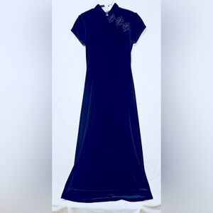 Petite Midnight able floor length dress